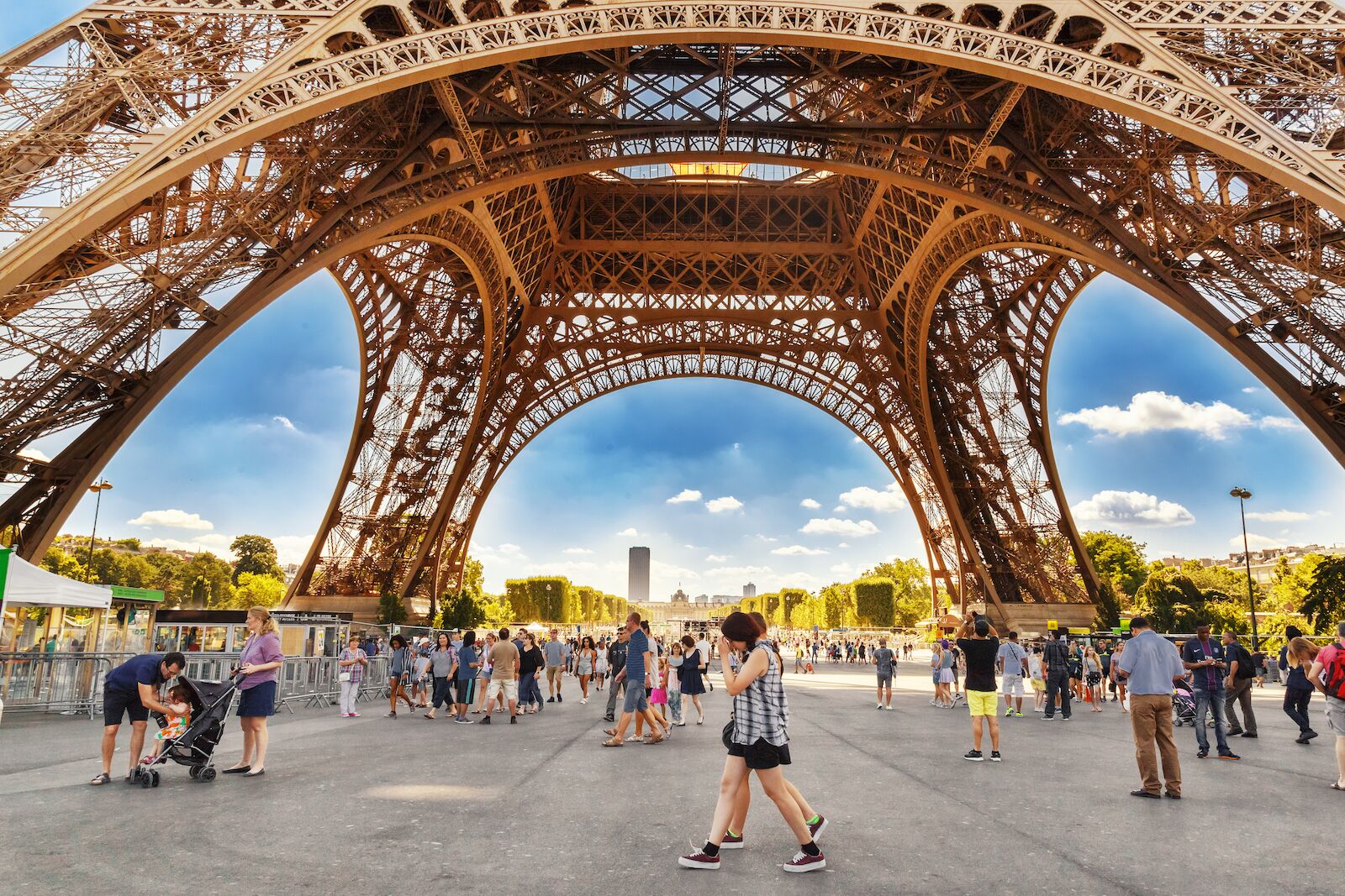 Under-the-Eiffel-Tower